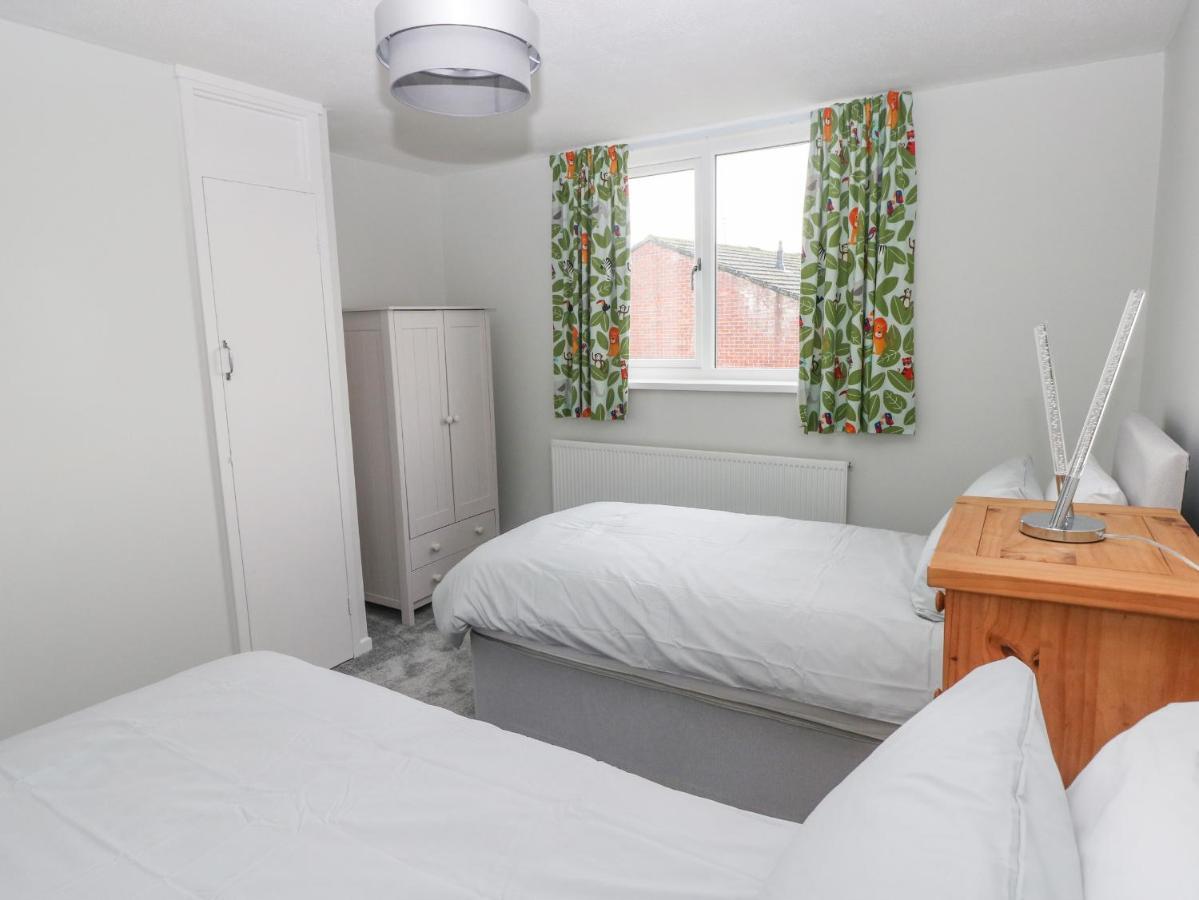 21 Sandfield Road Villa Burry Port Esterno foto