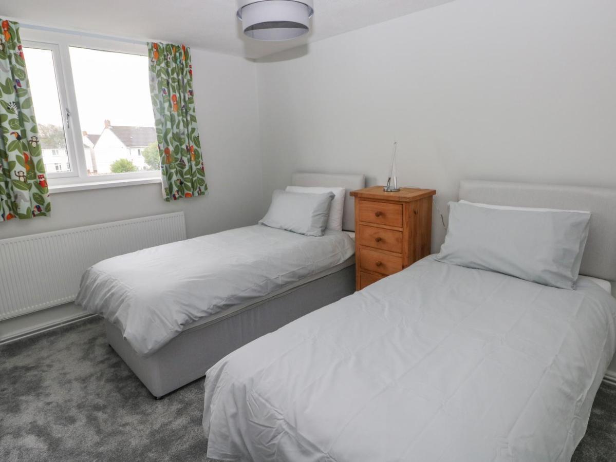 21 Sandfield Road Villa Burry Port Esterno foto